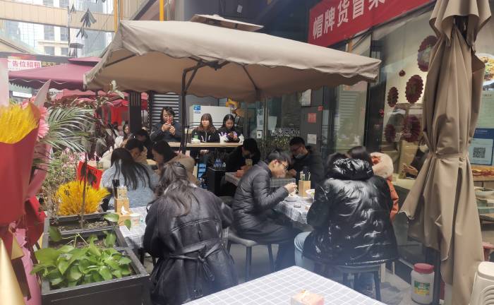 如何提高四川冒菜加盟門(mén)店的人氣？