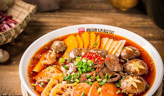 餐飲創業加盟就選帽牌貨冒菜