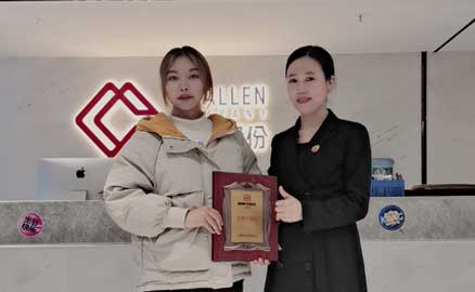 西藏拉薩的馬女士簽約加盟帽牌貨冒菜