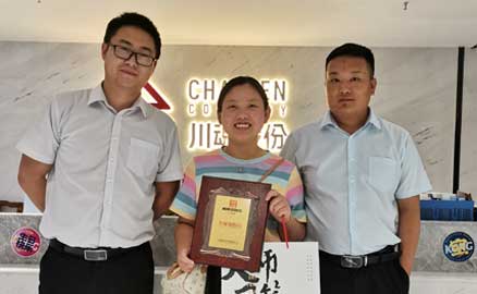 姚女士對帽牌貨品牌和口味都非常滿意