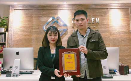 鄭先生通過(guò)冒菜加盟網(wǎng)站了解到帽牌貨