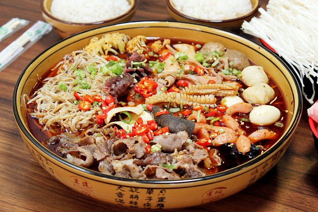 30平米冒菜店到底賺錢嗎？這是你需要了解的