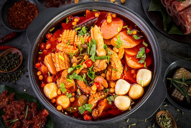 開一個冒菜店大概需要多少錢？