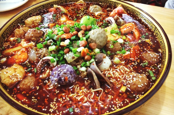 安徽麻辣冒菜加盟總部，一個(gè)成功創(chuàng)業(yè)的機(jī)會(huì)