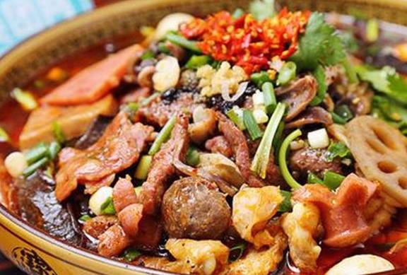 帽牌貨冒菜：品味美食，加盟創(chuàng)業(yè)兩不誤