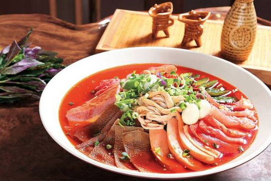 帽牌貨冒菜，香飄四溢，口感獨特