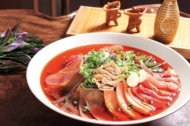 小型冒菜店的投資：費用詳解與創業攻略