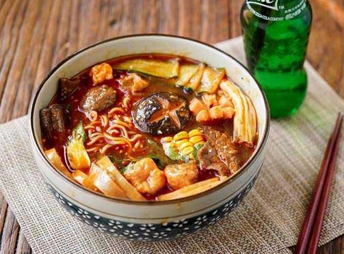 小縣城可以開麻辣燙店嗎