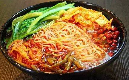 在北方小縣城開一家冒菜店可以嗎