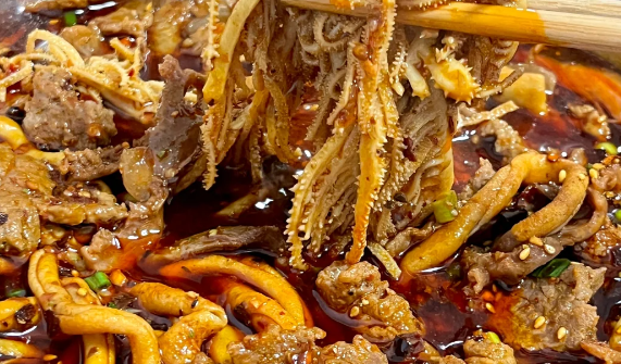 擺攤賣冒菜利潤如何？