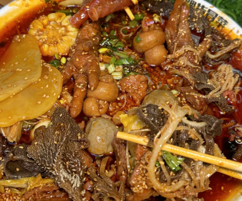 2025年開冒菜店一個(gè)月可以掙多少錢