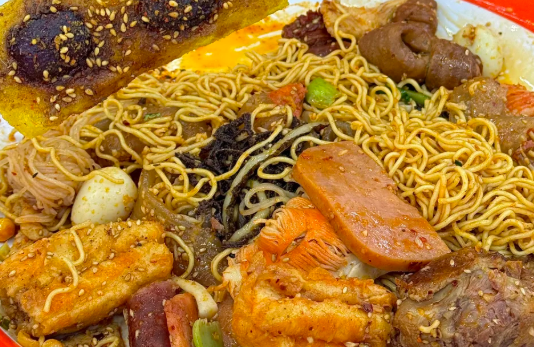 老年人創(chuàng)業(yè)靠譜嗎？開(kāi)家冒菜店咋樣