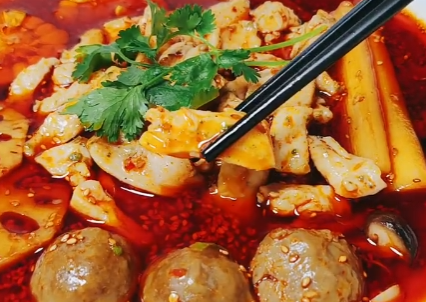 冒菜店雨天生意冷清？這些妙招讓顧客冒雨來吃