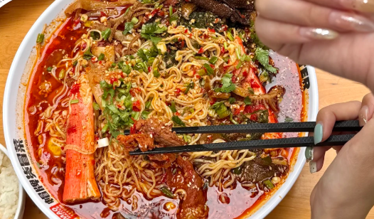 開冒菜加盟店只做純外賣行得通嗎？帽牌貨這樣做挺省心