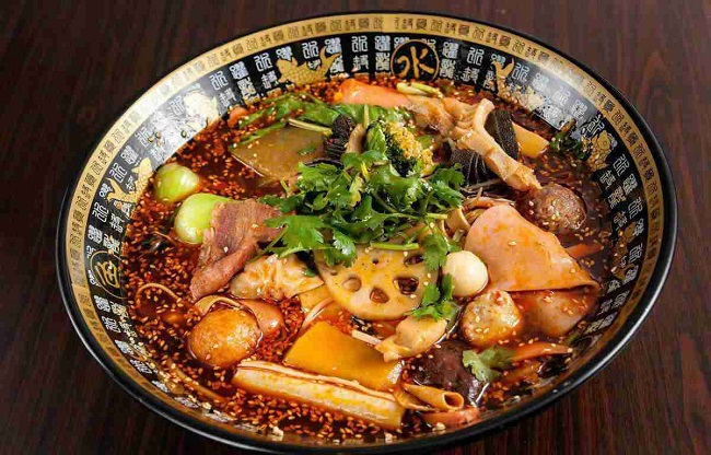 開冒菜店賺錢嗎，開一家冒菜店需要注意什么？